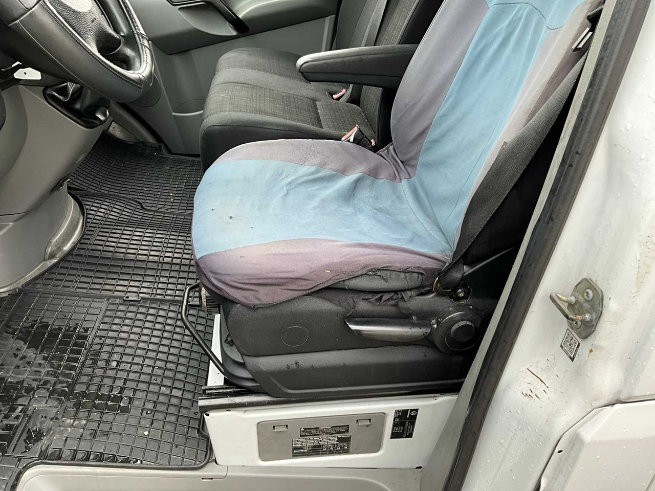 Camión MERCEDES-BENZ SPRINTER TRANSPORTER: foto 16 Camión MERCEDES-BENZ SPRINTER TRANSPORTER: foto 16