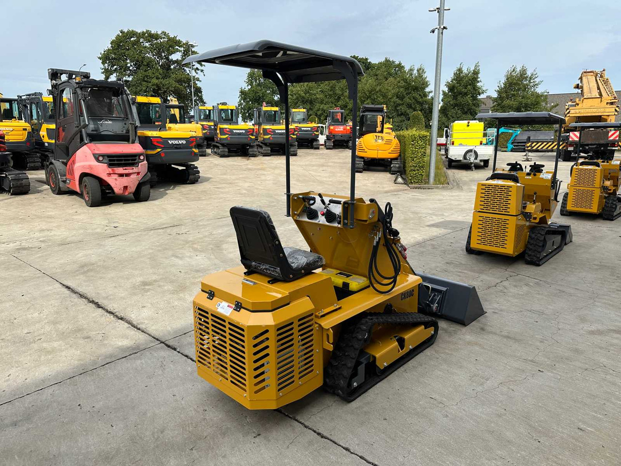 Captok CK80C - Minicargadora: foto 4 Captok CK80C - Minicargadora: foto 4