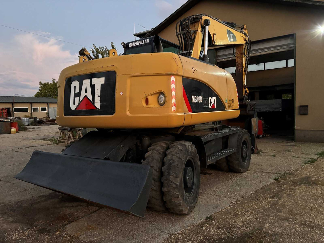 Caterpillar CATERPILLAR - M316D - WHEELED EXCAVATOR - 2008 - Excavadora de ruedas: foto 2 Caterpillar CATERPILLAR - M316D - WHEELED EXCAVATOR - 2008 - Excavadora de ruedas: foto 2