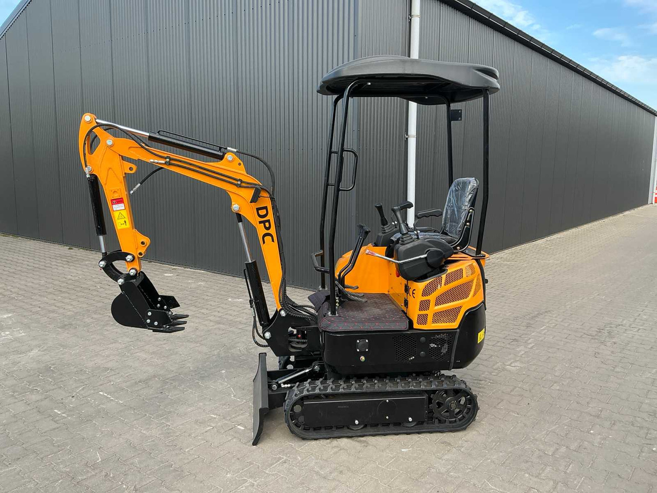 DPC HT15L Electric - Miniexcavadora: foto 4 DPC HT15L Electric - Miniexcavadora: foto 4