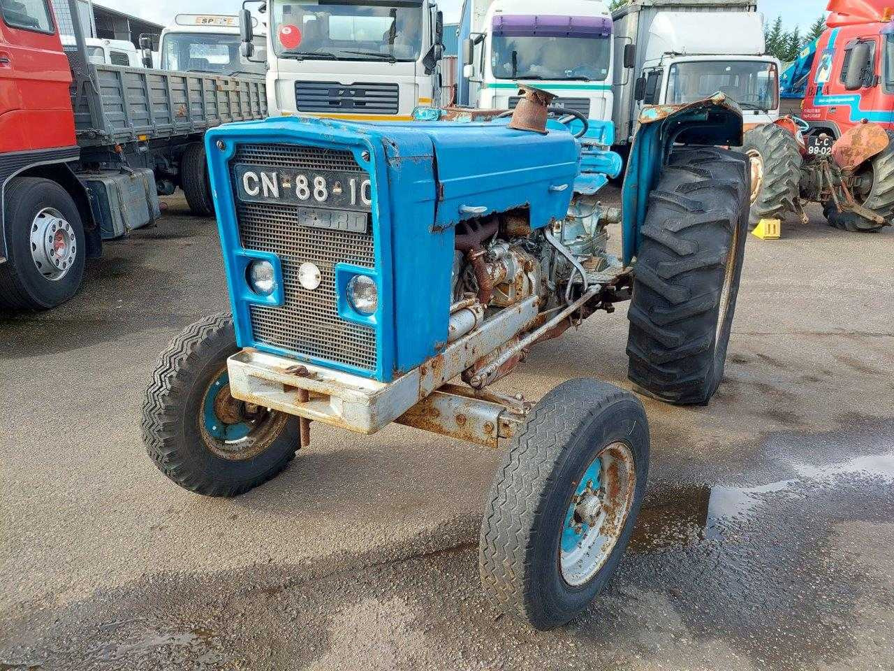 Ebro 7007 A - Tractor: foto 3 Ebro 7007 A - Tractor: foto 3