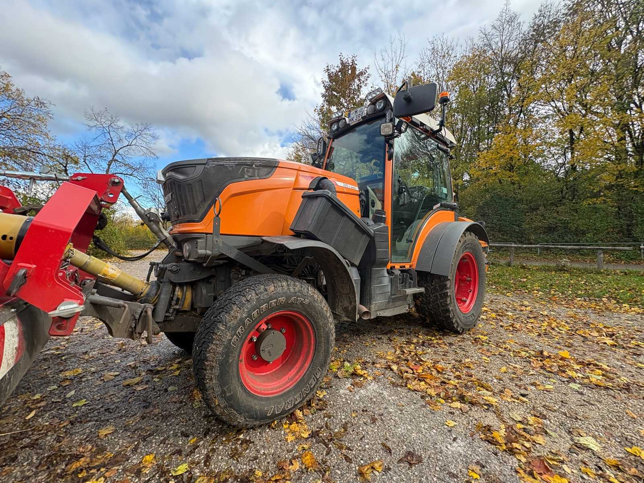 FENDT 209 V VARIO FARM TRACTOR WITH ALL-WHEEL DRIVE - Tractor: foto 1 FENDT 209 V VARIO FARM TRACTOR WITH ALL-WHEEL DRIVE - Tractor: foto 1