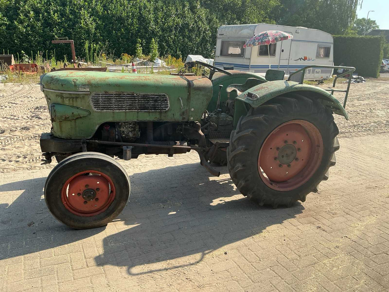 Fendt Farmer 2-FW139/3 - Tractor: foto 2 Fendt Farmer 2-FW139/3 - Tractor: foto 2