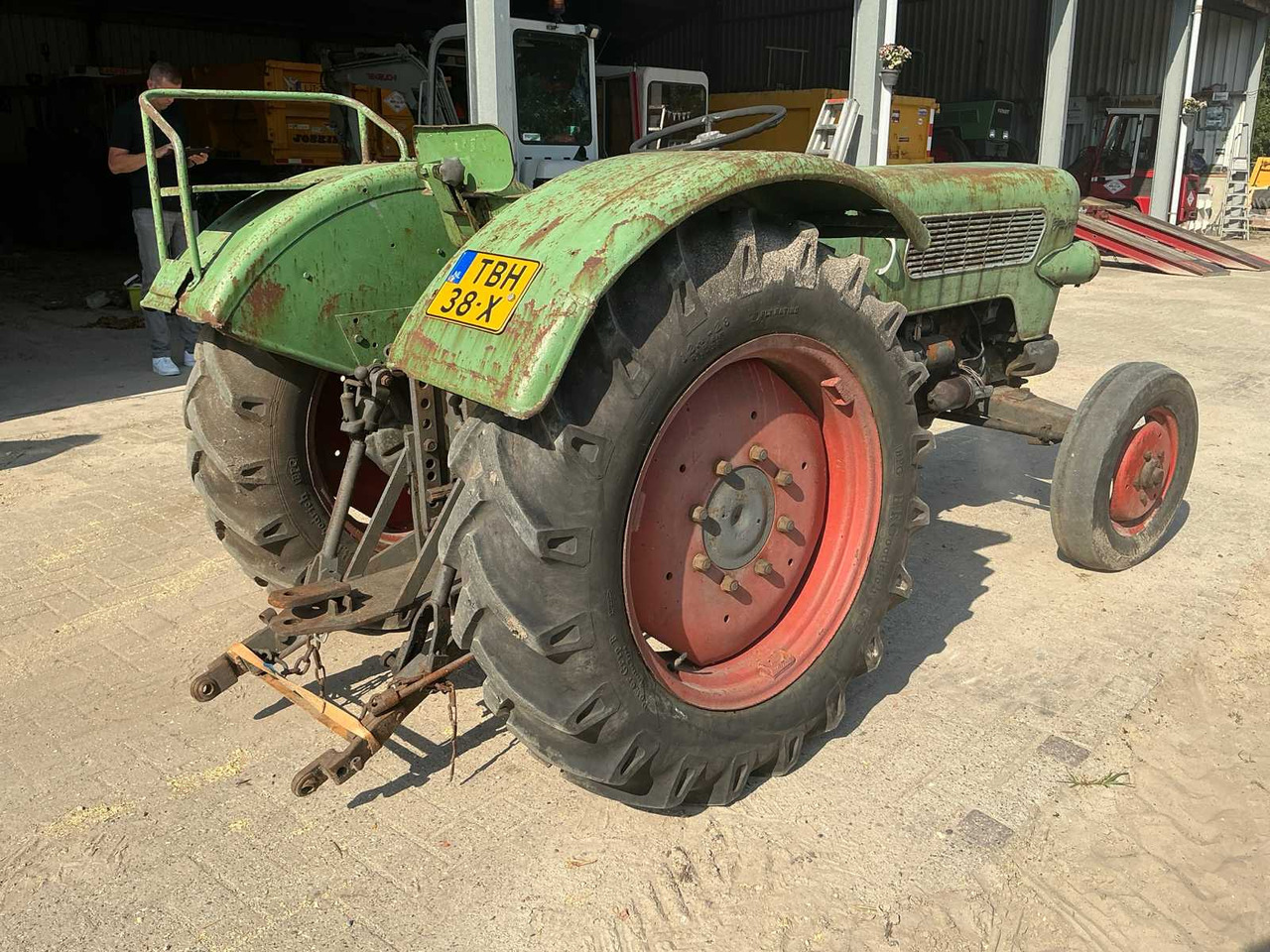 Fendt Farmer 2-FW139/3 - Tractor: foto 5 Fendt Farmer 2-FW139/3 - Tractor: foto 5