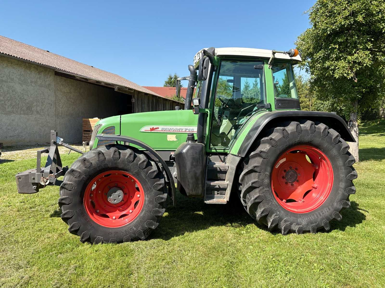 Fendt Favorit 716 Vario - Tractor: foto 2 Fendt Favorit 716 Vario - Tractor: foto 2