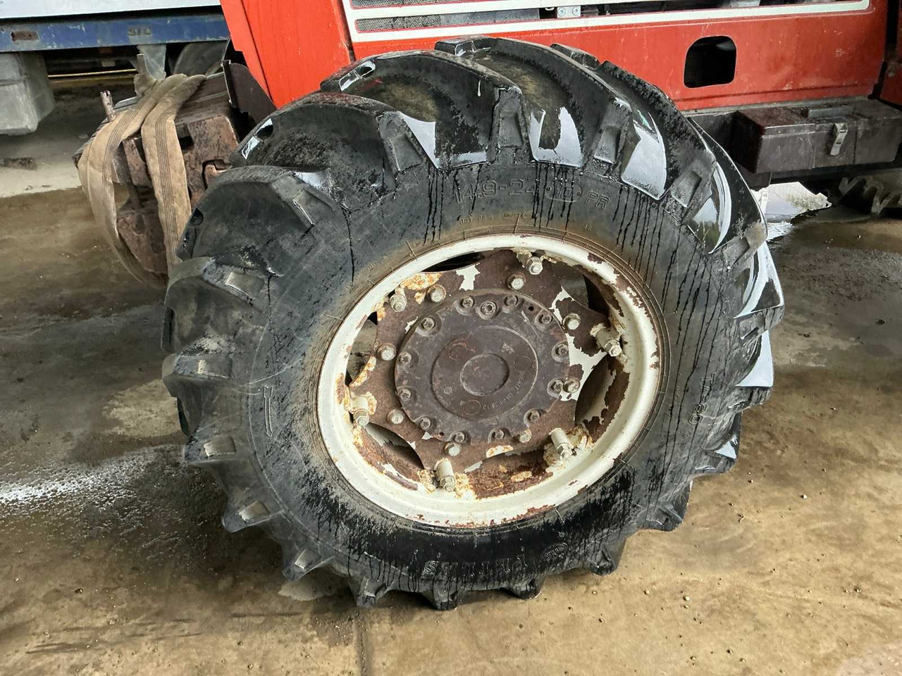 Tractor Fiat 100-90 DT: foto 37