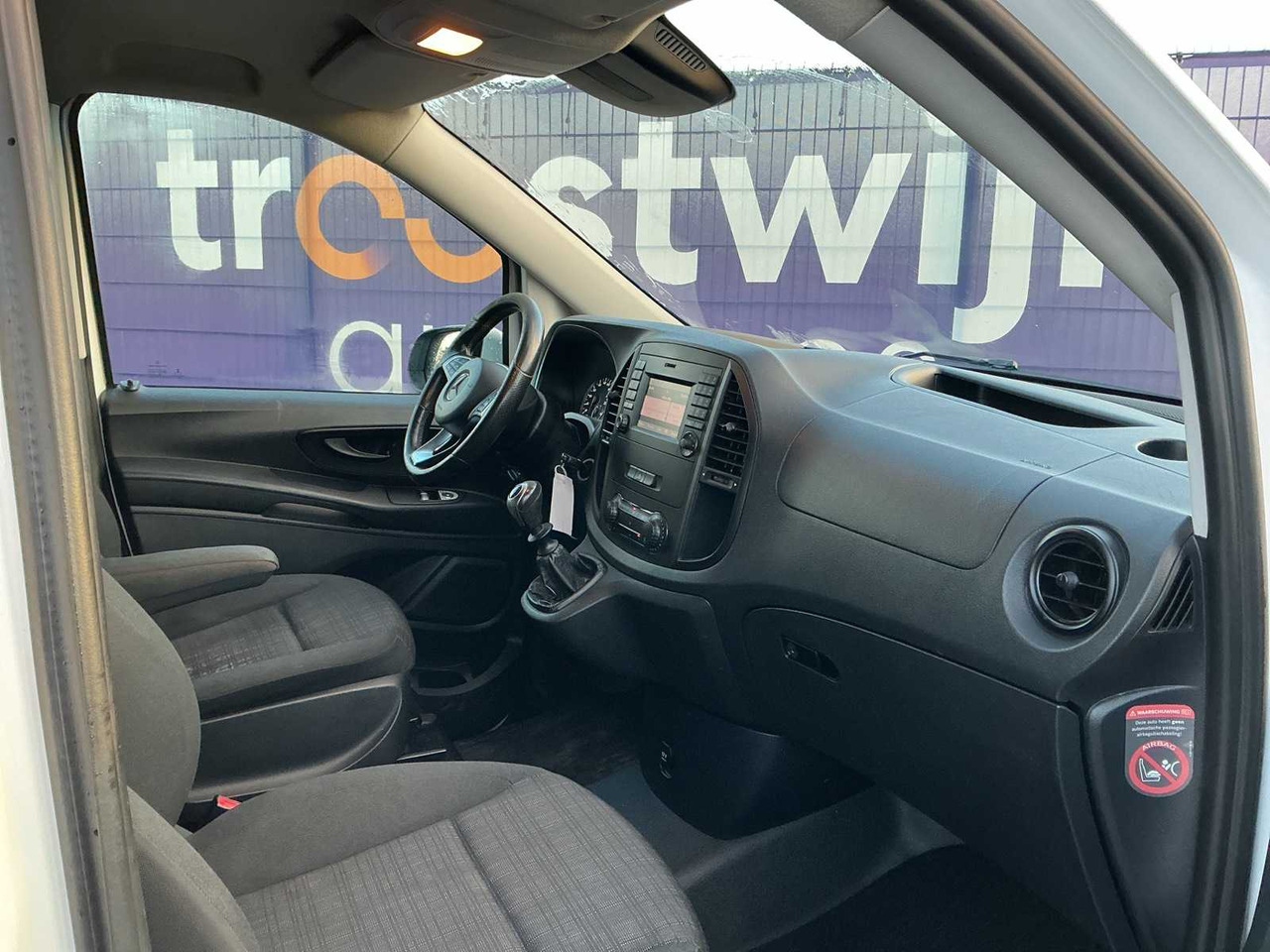 Furgoneta 2016 - MERCEDES-BENZ - VITO - 111 CDI FUNC. LONG - COMMERCIAL VEHICLE: foto 7