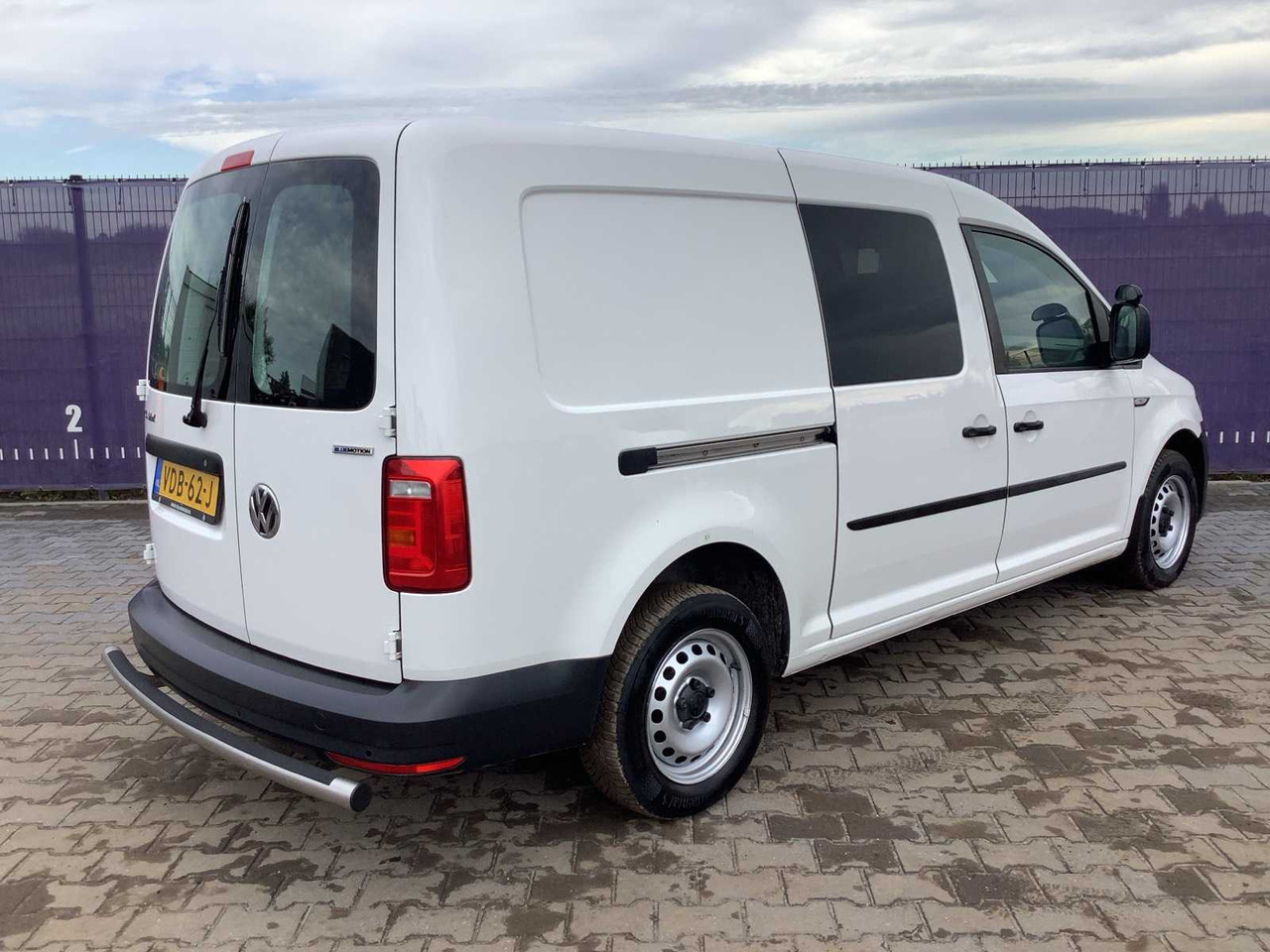 2019 - VOLKSWAGEN - CADDY - 1.4 TGI MAXI L2H1 ECOFUEL - CNG/NATURAL GAS - COMMERCIAL VEHICLE - Furgoneta: foto 3 2019 - VOLKSWAGEN - CADDY - 1.4 TGI MAXI L2H1 ECOFUEL - CNG/NATURAL GAS - COMMERCIAL VEHICLE - Furgoneta: foto 3