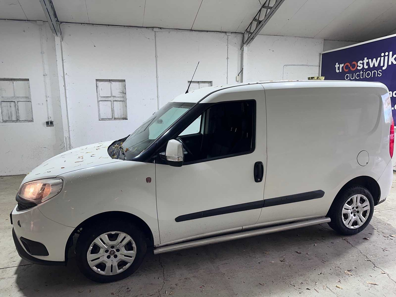 FIAT - DOBLÒ CARGO - 1.3 MJ L1H1 SX - VS-287-D - Furgoneta: foto 2 FIAT - DOBLÒ CARGO - 1.3 MJ L1H1 SX - VS-287-D - Furgoneta: foto 2