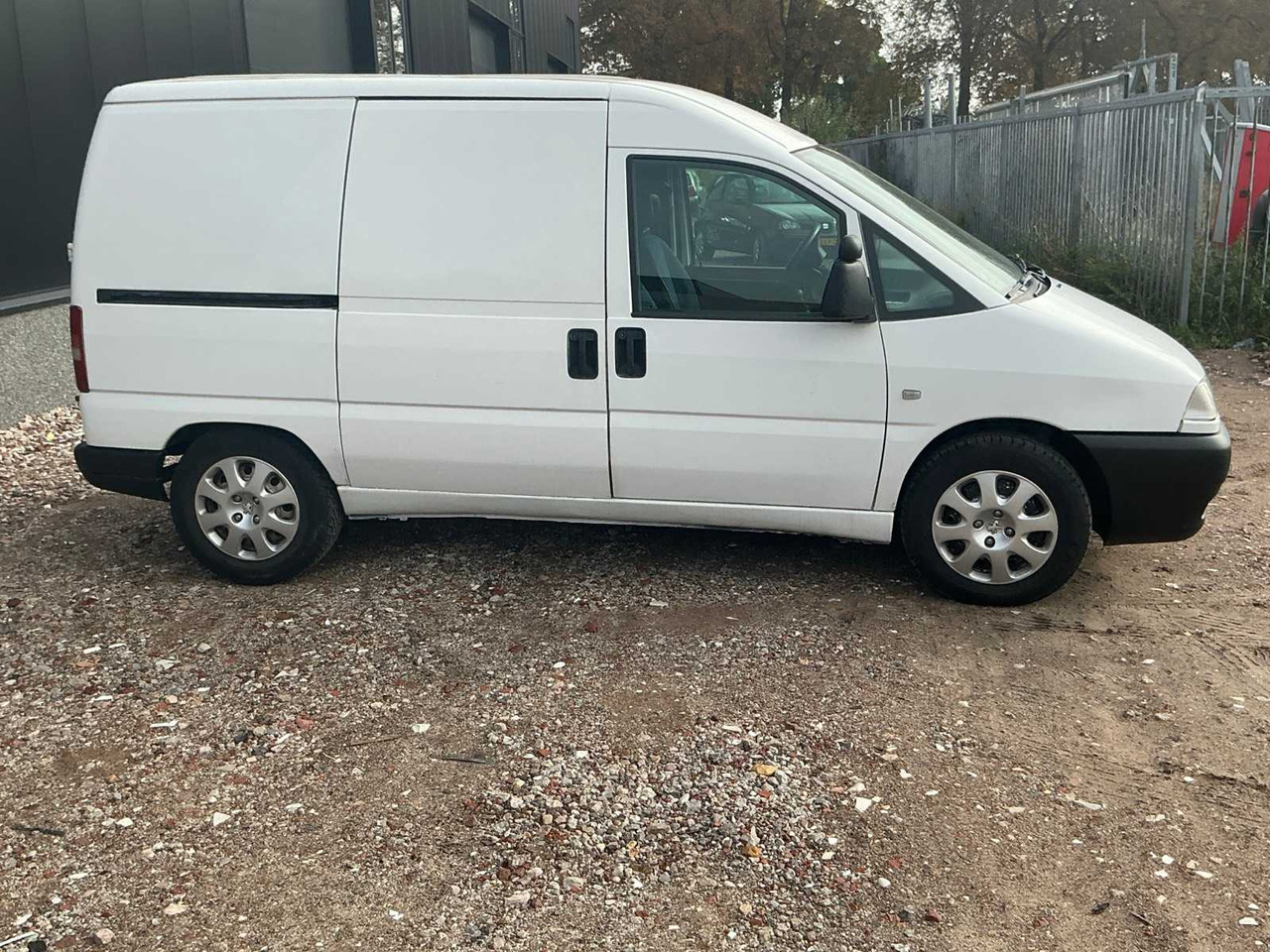 PEUGEOT EXPERT COMMERCIAL VEHICLE - Furgoneta: foto 4 PEUGEOT EXPERT COMMERCIAL VEHICLE - Furgoneta: foto 4