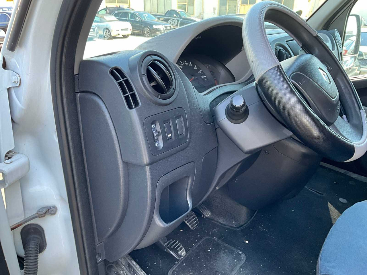 Furgoneta RENAULT MASTER VANS: foto 11