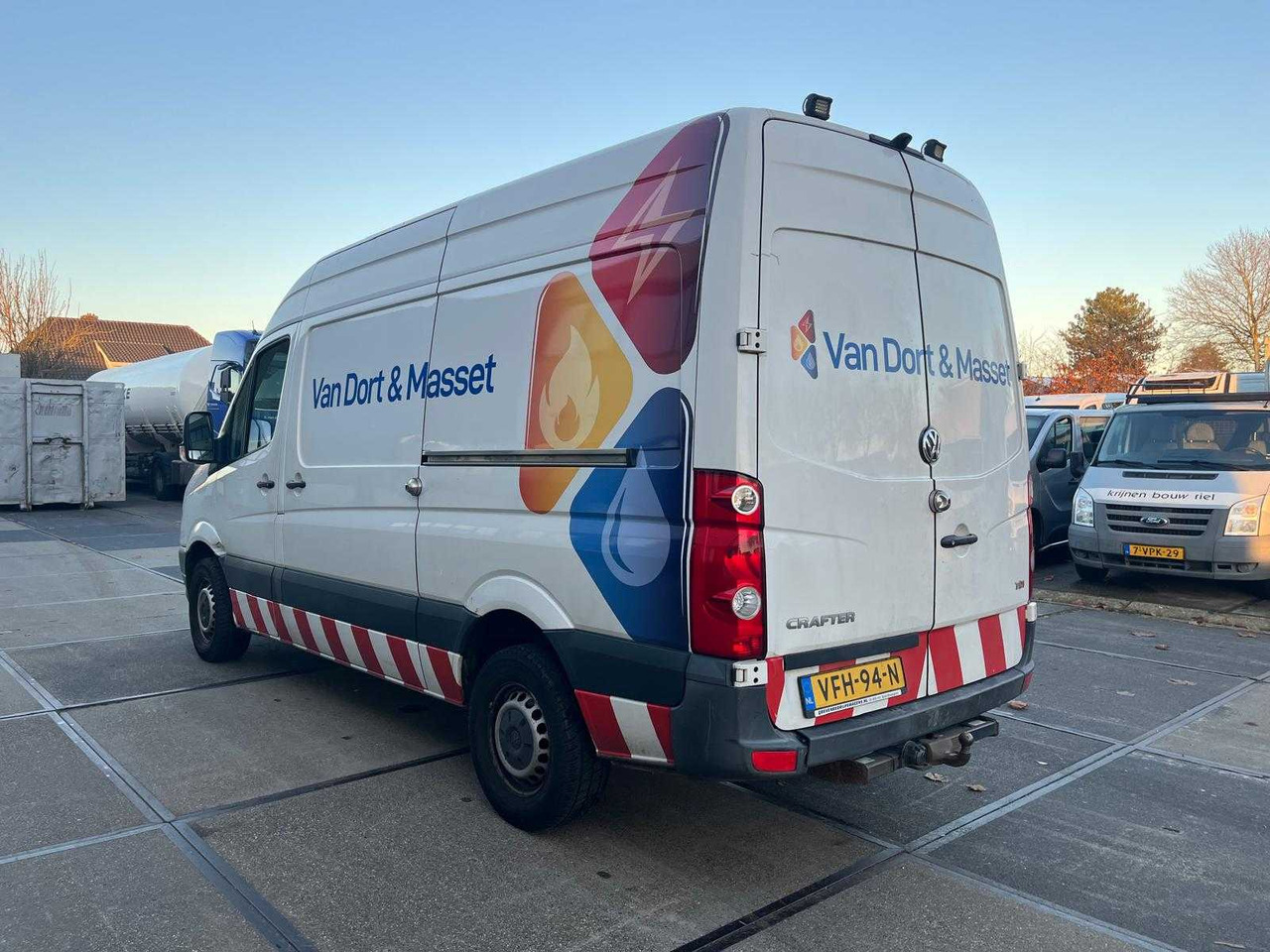 Furgoneta VOLKSWAGEN CRAFTER 35 2.0 TDI L2H2 | VFH-94-N: foto 7 Furgoneta VOLKSWAGEN CRAFTER 35 2.0 TDI L2H2 | VFH-94-N: foto 7