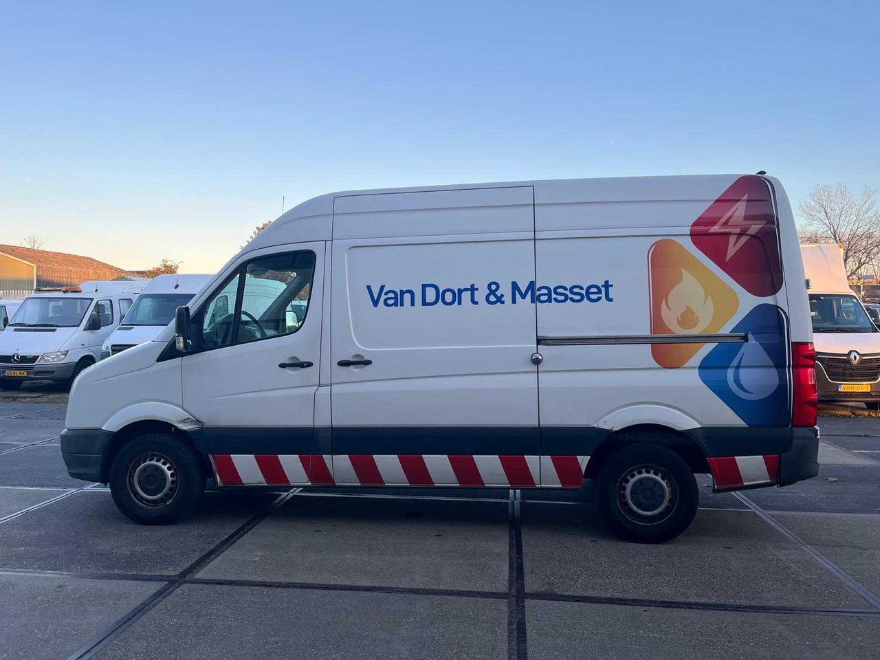 Furgoneta VOLKSWAGEN CRAFTER 35 2.0 TDI L2H2 | VFH-94-N: foto 8 Furgoneta VOLKSWAGEN CRAFTER 35 2.0 TDI L2H2 | VFH-94-N: foto 8