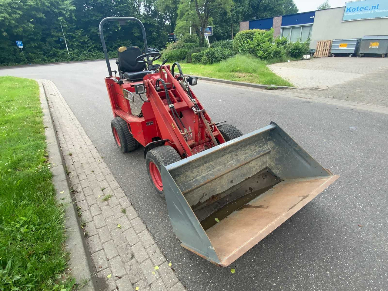 Gebroeders Geens Knikmops - Miniexcavadora: foto 4 Gebroeders Geens Knikmops - Miniexcavadora: foto 4