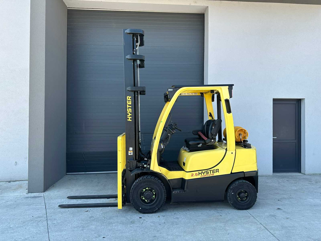 HYSTER - H2.5FT - FORKLIFT TRUCKS - 2016 - Carretilla elevadora: foto 2 HYSTER - H2.5FT - FORKLIFT TRUCKS - 2016 - Carretilla elevadora: foto 2