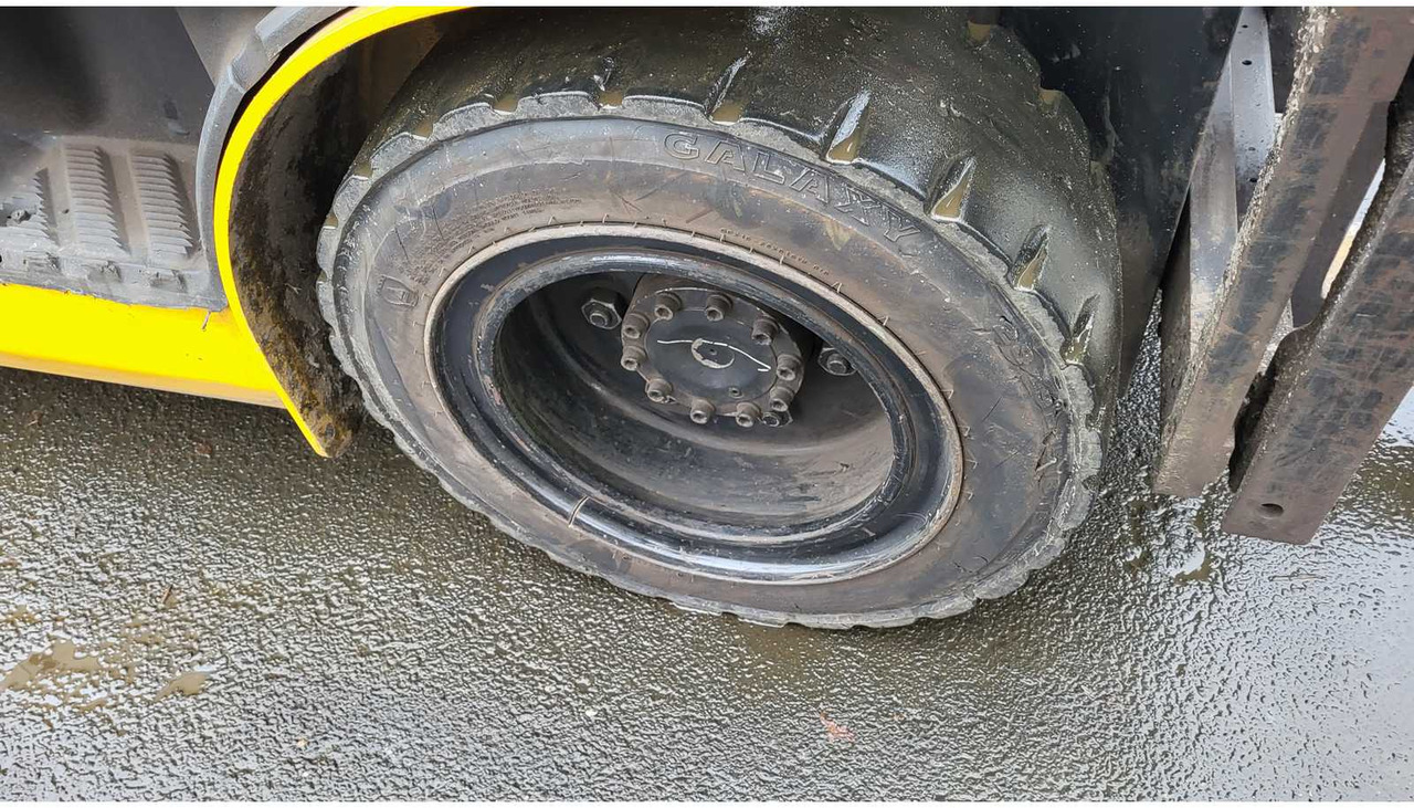 HYUNDAI 30D-9 DISEL FORKLIFT - Carretilla elevadora: foto 3 HYUNDAI 30D-9 DISEL FORKLIFT - Carretilla elevadora: foto 3