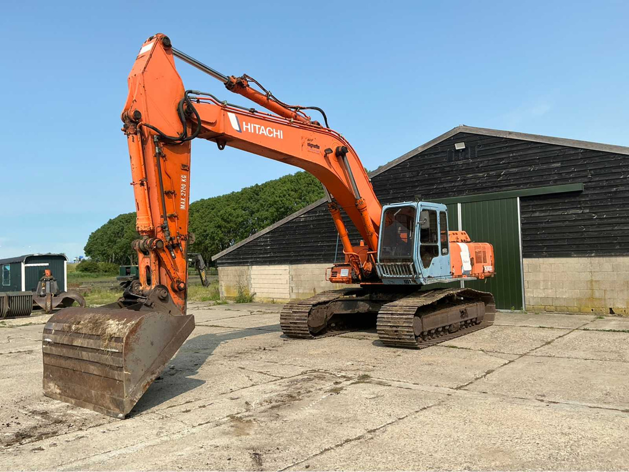 Hitachi EX300-3 - Excavadora de cadenas: foto 1 Hitachi EX300-3 - Excavadora de cadenas: foto 1