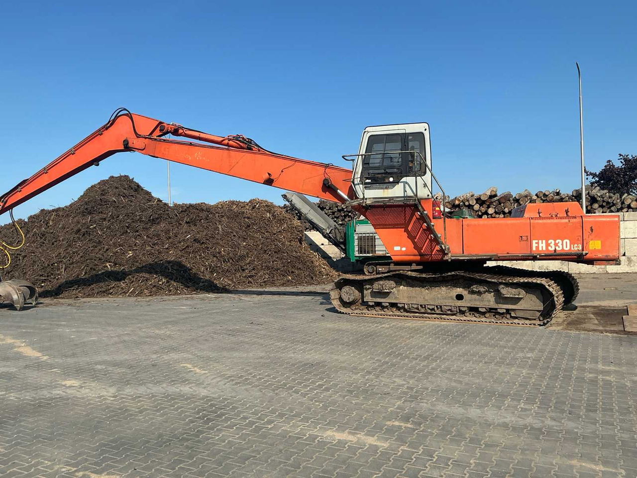 Hitachi FH330LC3 - Excavadora de cadenas: foto 4 Hitachi FH330LC3 - Excavadora de cadenas: foto 4