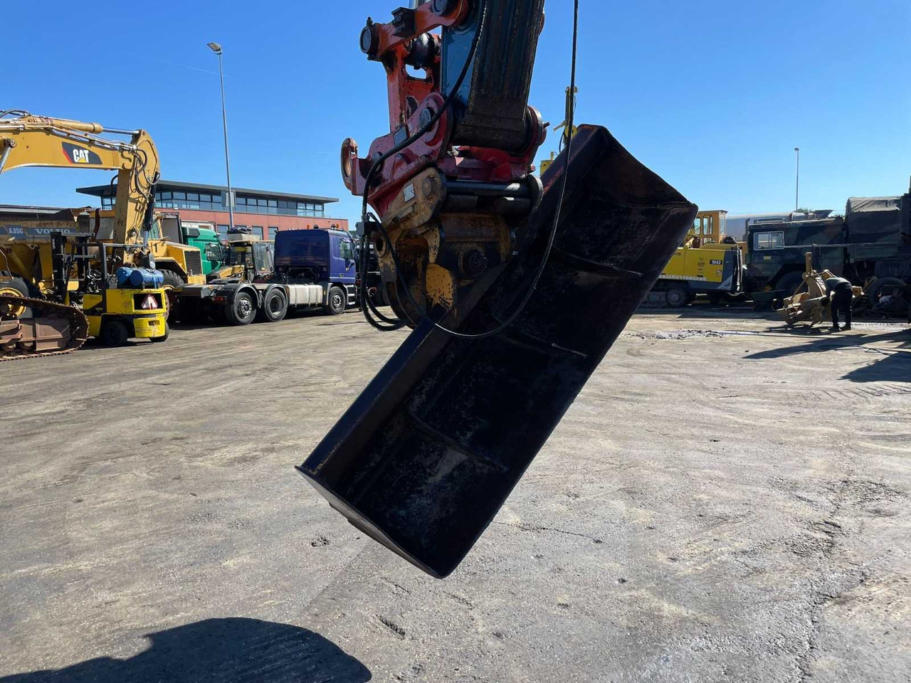 Hitachi ZX250LCN-3 - Excavadora de cadenas: foto 2 Hitachi ZX250LCN-3 - Excavadora de cadenas: foto 2