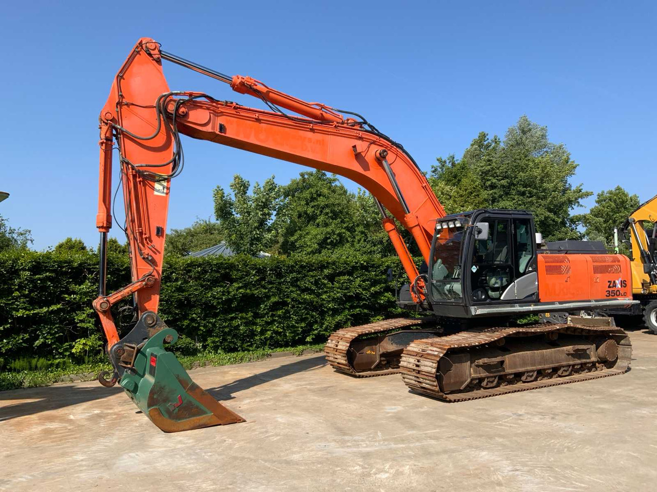 Hitachi ZX350LC-5B - Excavadora de cadenas: foto 1 Hitachi ZX350LC-5B - Excavadora de cadenas: foto 1