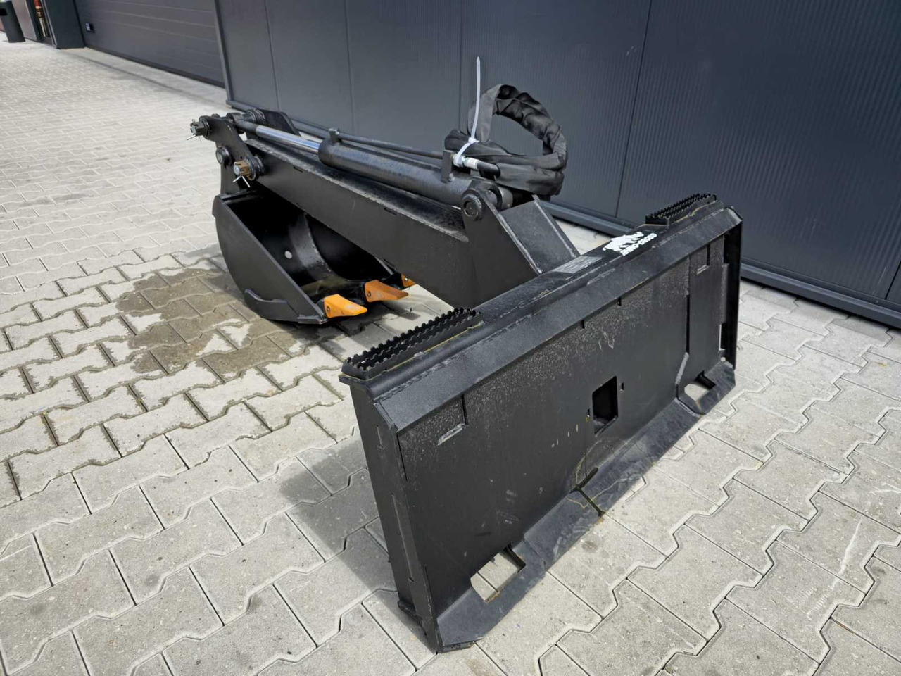 Rhino-cross Backhoe arm - Implemento para Maquinaria de construcción: foto 5 Rhino-cross Backhoe arm - Implemento para Maquinaria de construcción: foto 5