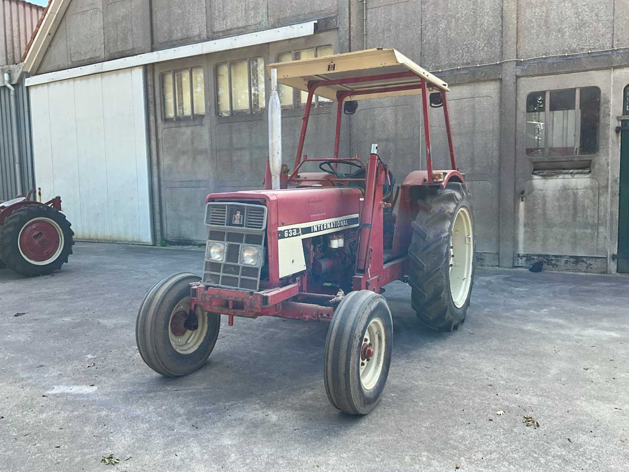 International 633 - Tractor: foto 1 International 633 - Tractor: foto 1