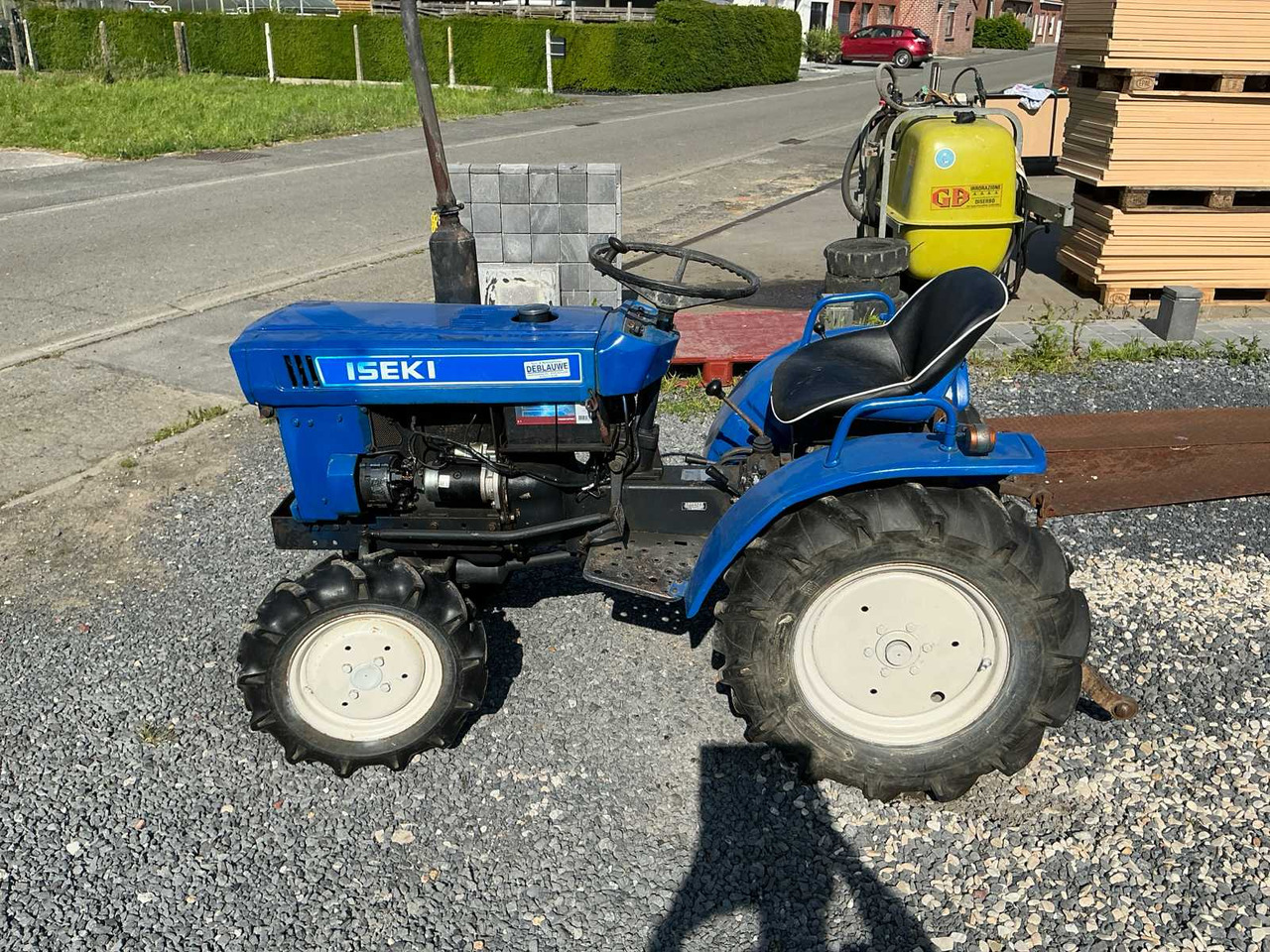 Iseki TX1300F - Mini tractor: foto 2 Iseki TX1300F - Mini tractor: foto 2