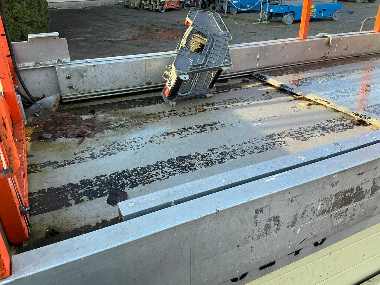 Plataforma elevadora JLG - 3246ES - AERIAL WORK PLATFORMS - 2011 (ESN11811014): foto 17 Plataforma elevadora JLG - 3246ES - AERIAL WORK PLATFORMS - 2011 (ESN11811014): foto 17