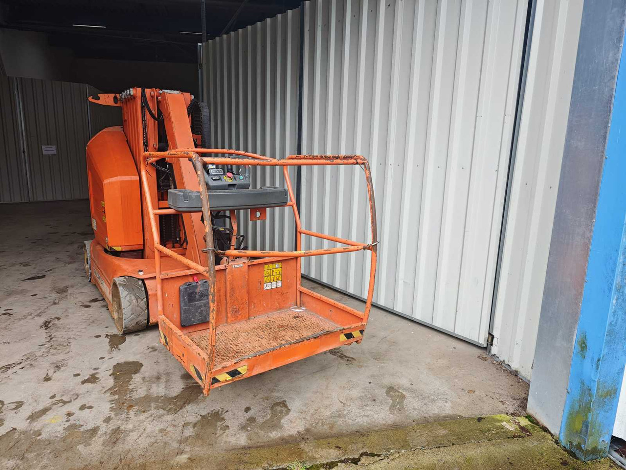 JLG Toucan 12 E - Plataforma elevadora: foto 2 JLG Toucan 12 E - Plataforma elevadora: foto 2