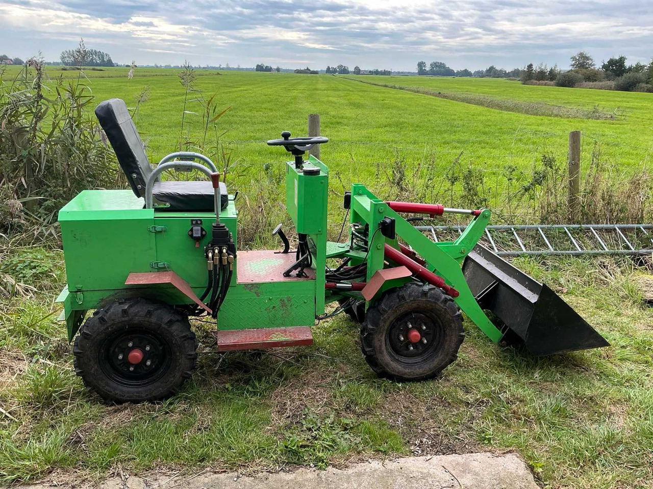 JPC ME18 SHOVEL - Cargadora de ruedas: foto 4 JPC ME18 SHOVEL - Cargadora de ruedas: foto 4