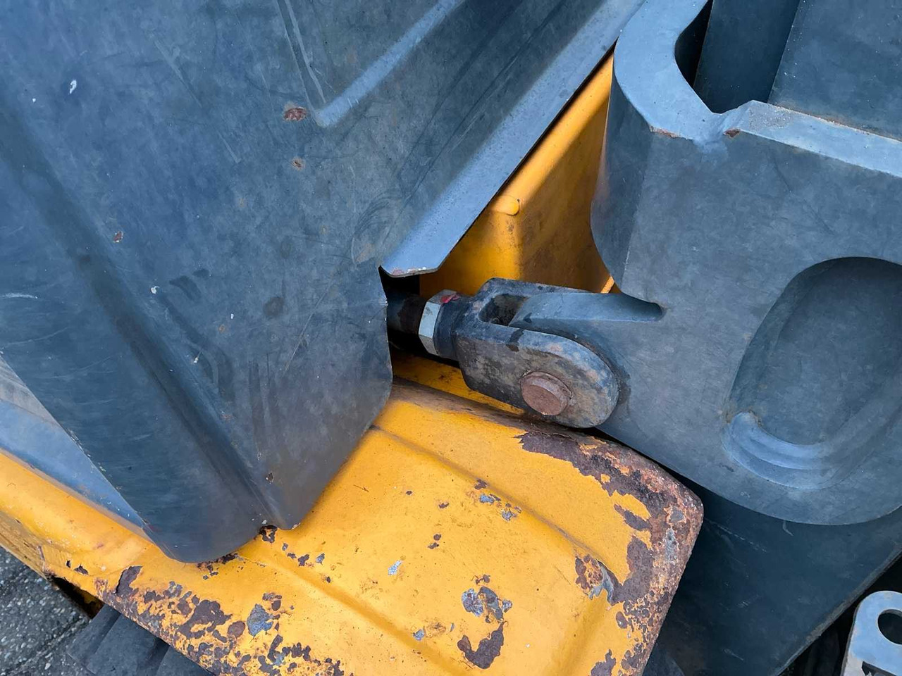 Carretilla elevadora JUNGHEINRICH EFG 320 FORKLIFT: foto 11