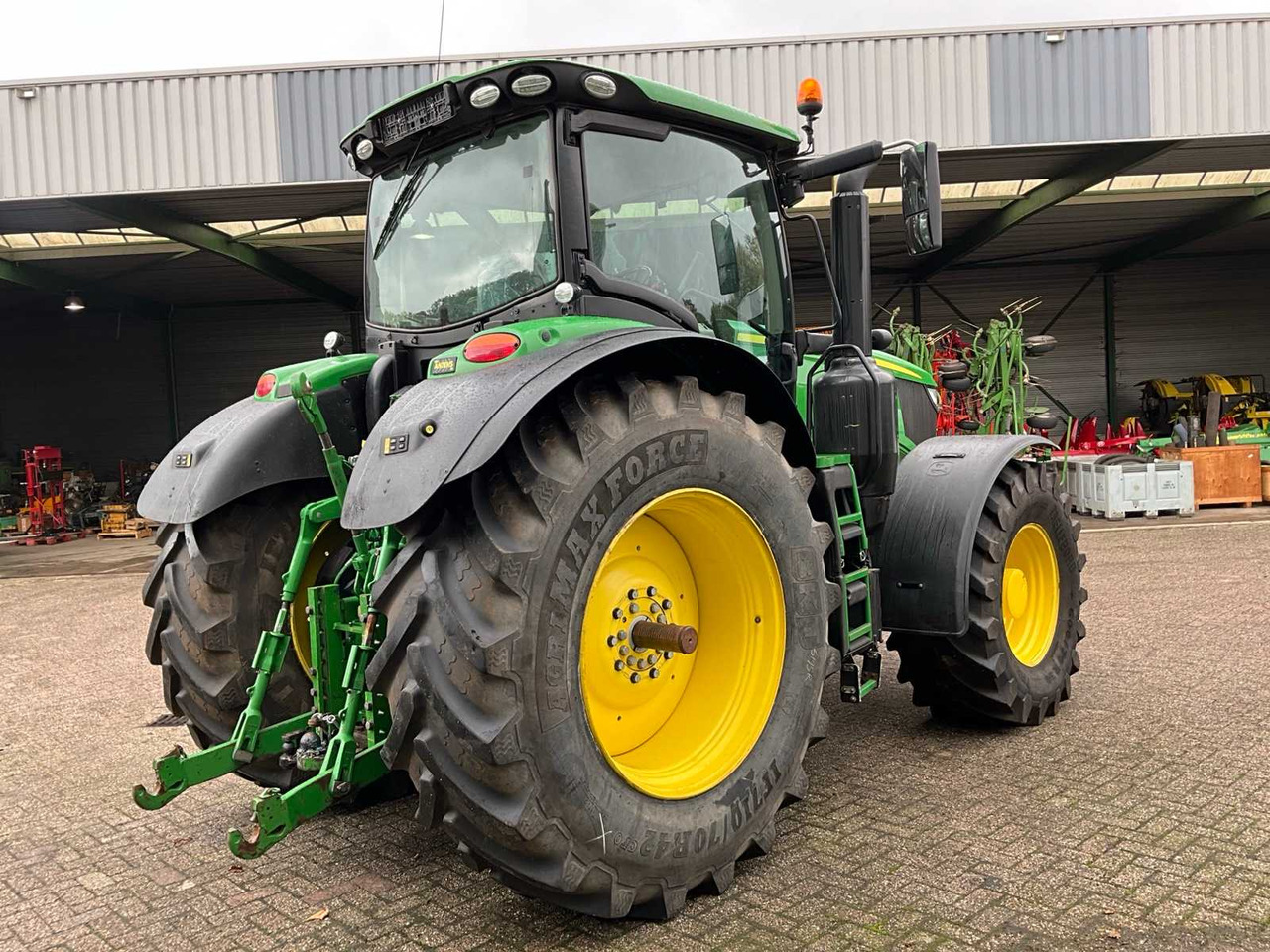 John Deere 6230R - Tractor: foto 3 John Deere 6230R - Tractor: foto 3