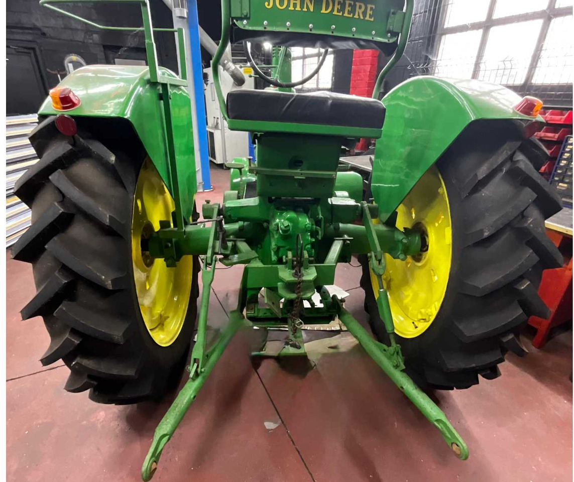 John Deere - Tractor: foto 3 John Deere - Tractor: foto 3