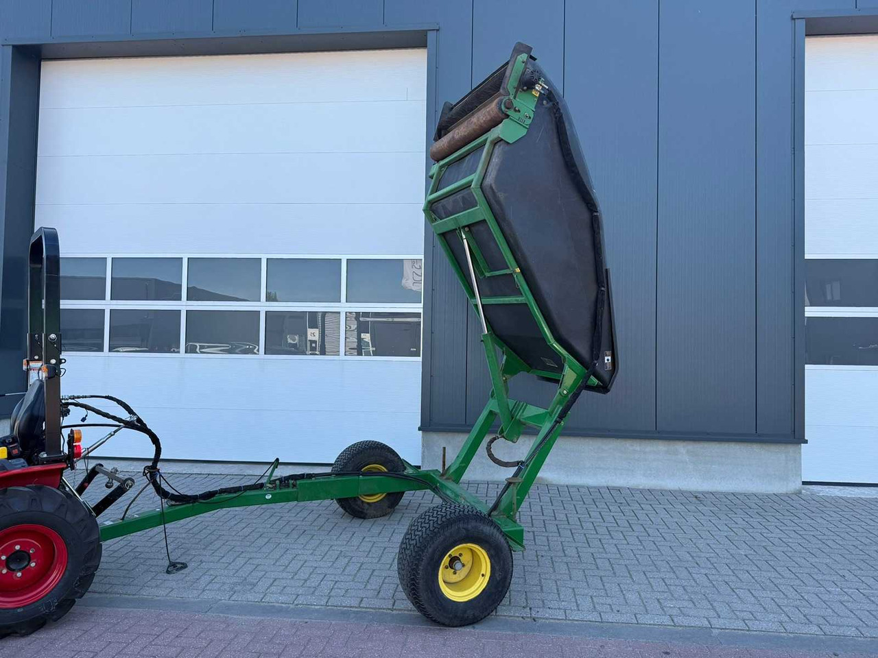 John Deere TC125 - Maquinaria de jardinería: foto 3 John Deere TC125 - Maquinaria de jardinería: foto 3