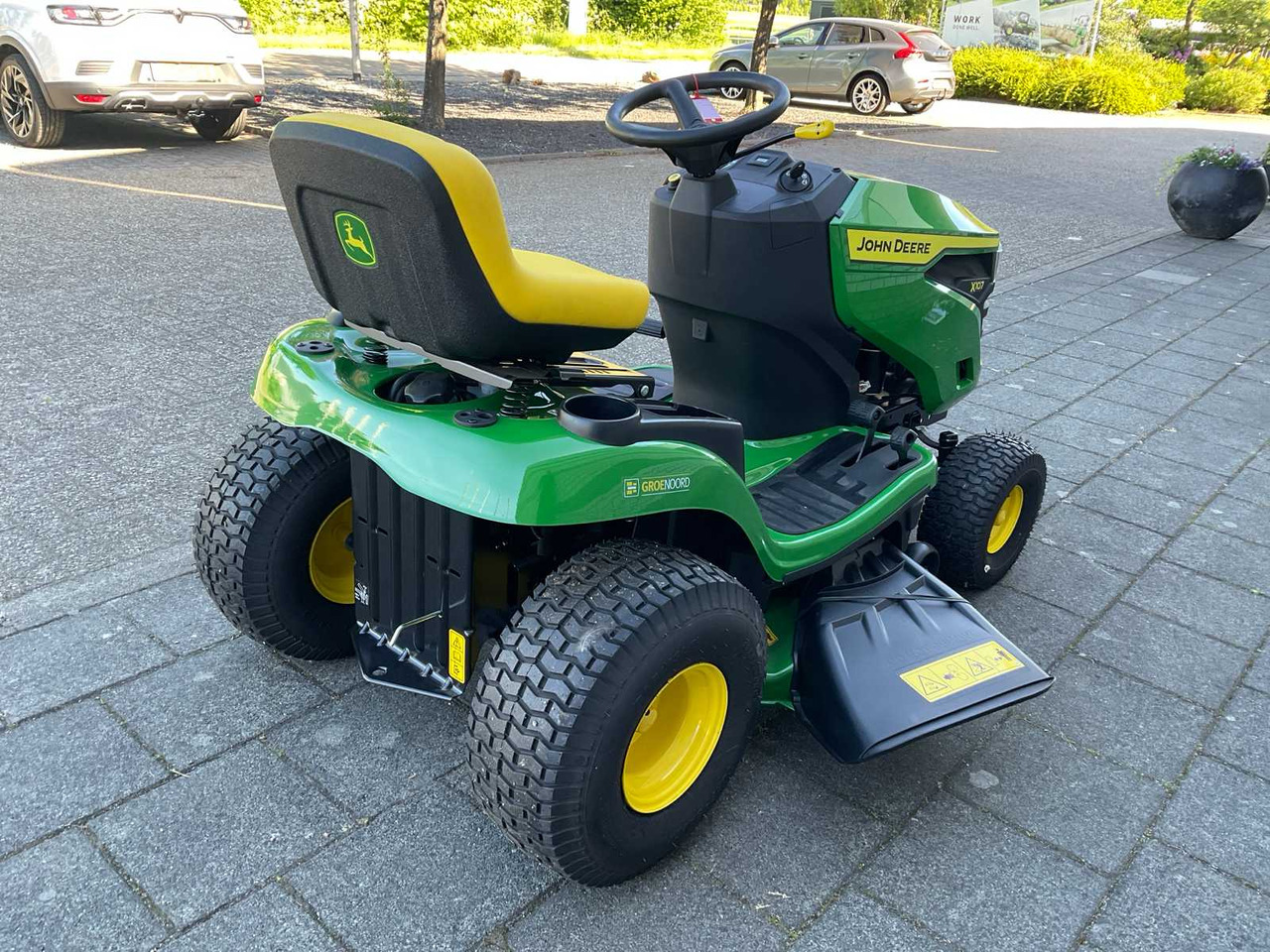 John Deere X107 - Cortacésped: foto 3 John Deere X107 - Cortacésped: foto 3