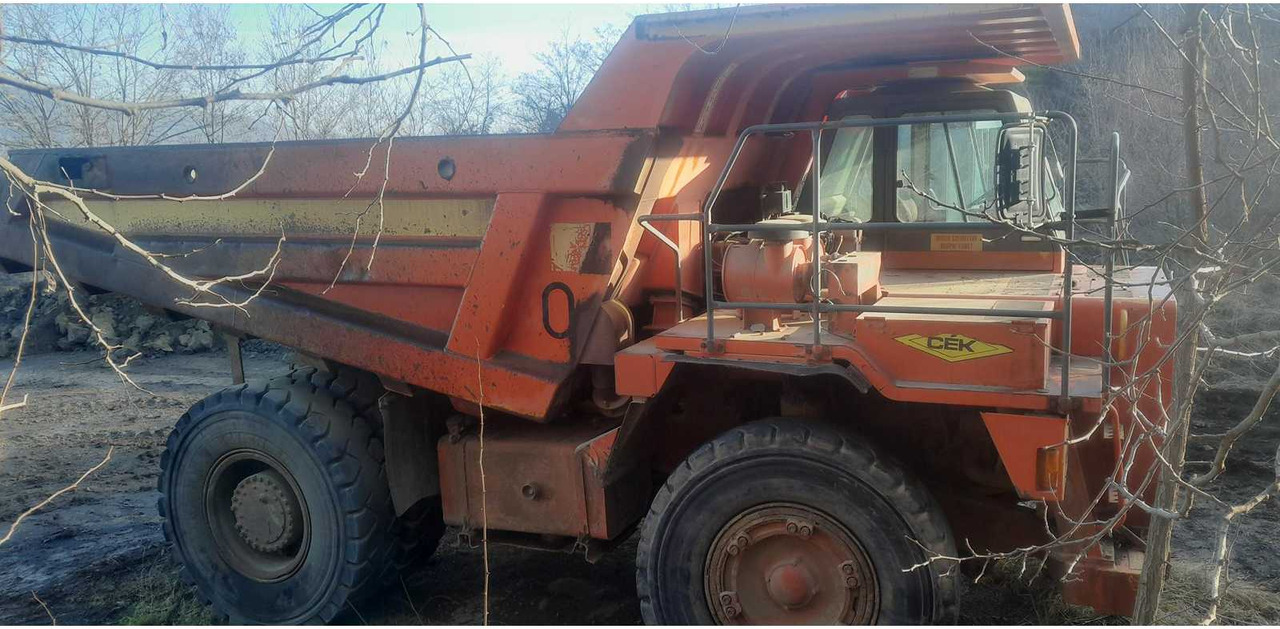 KOMATSU KOMATSU - HD405-6 - DUMPER TRUCK - 2000 - Dúmper: foto 3 KOMATSU KOMATSU - HD405-6 - DUMPER TRUCK - 2000 - Dúmper: foto 3