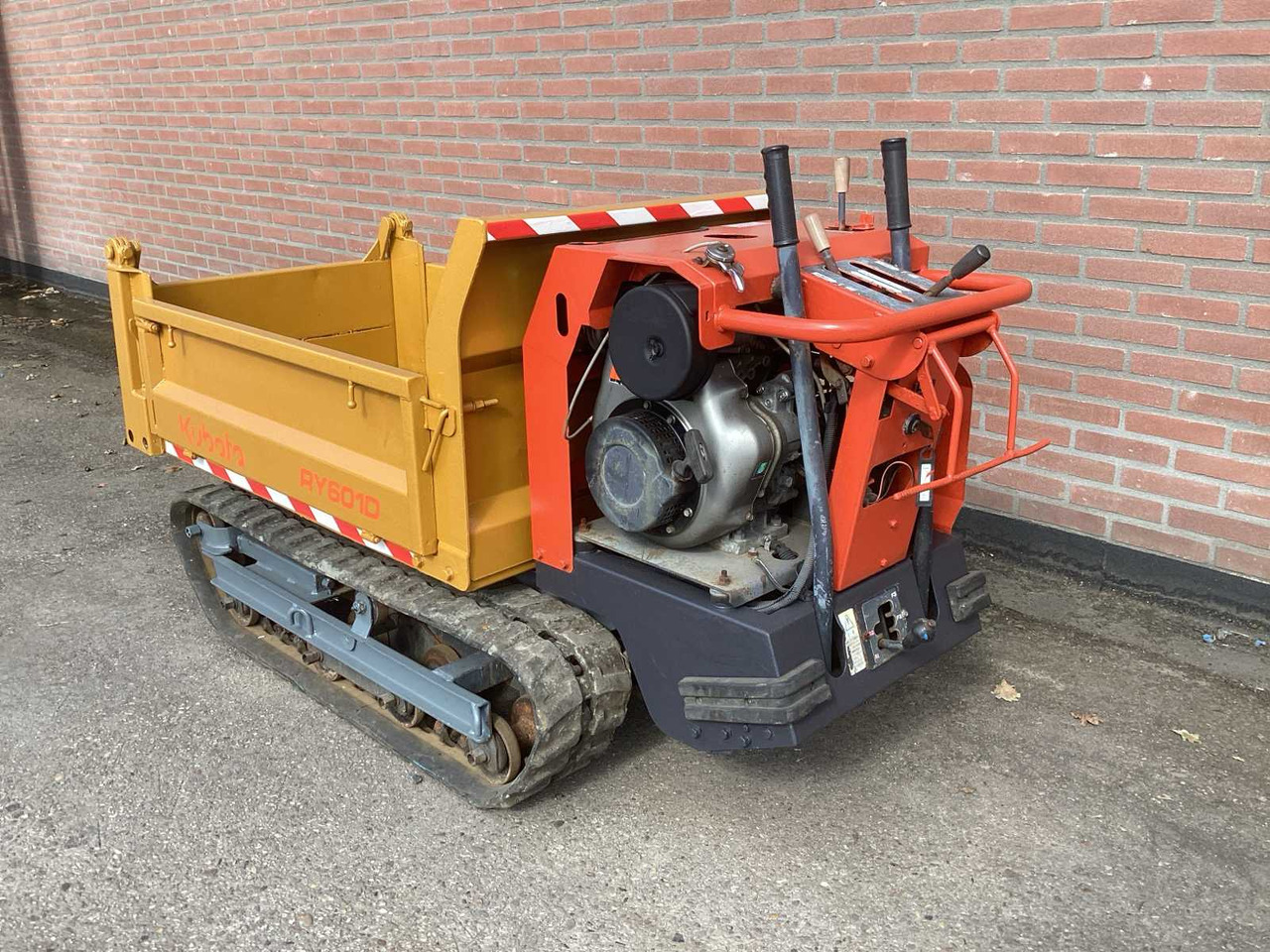 KUBOTA RY601D-3 - Dúmper: foto 4 KUBOTA RY601D-3 - Dúmper: foto 4