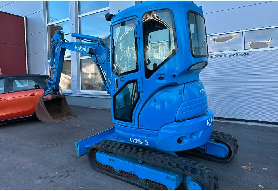 KUBOTA - U25 -3 - 2004 - MINI EXCAVATOR - Miniexcavadora: foto 2 KUBOTA - U25 -3 - 2004 - MINI EXCAVATOR - Miniexcavadora: foto 2