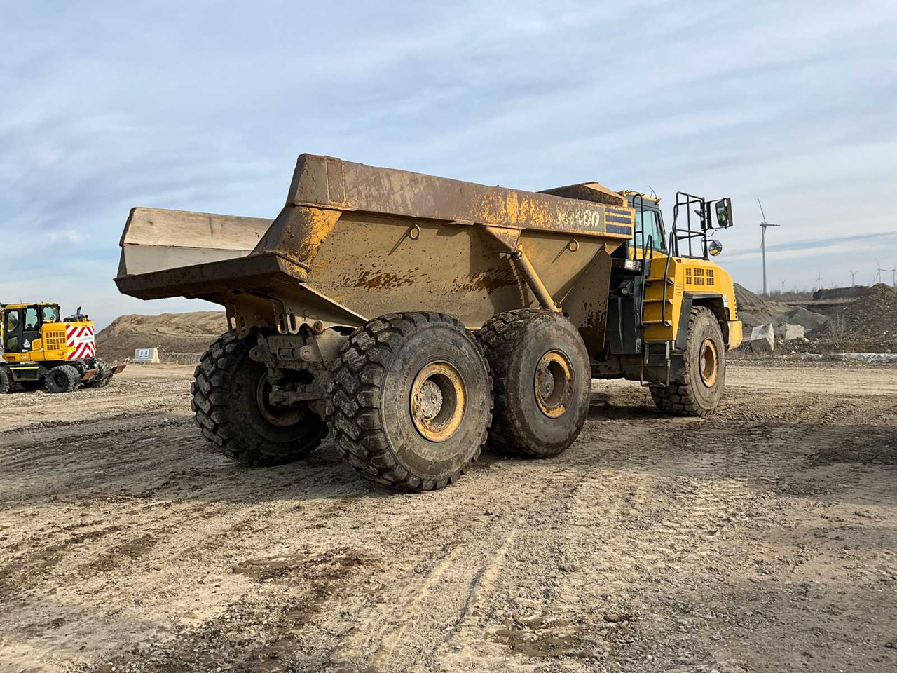 Komatsu HM400-3 - Dúmper: foto 5 Komatsu HM400-3 - Dúmper: foto 5