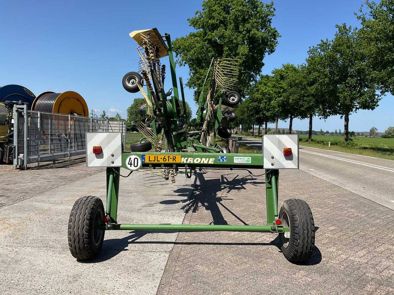 Krone Swadro 1201 - Maquinaria de henificación: foto 4 Krone Swadro 1201 - Maquinaria de henificación: foto 4
