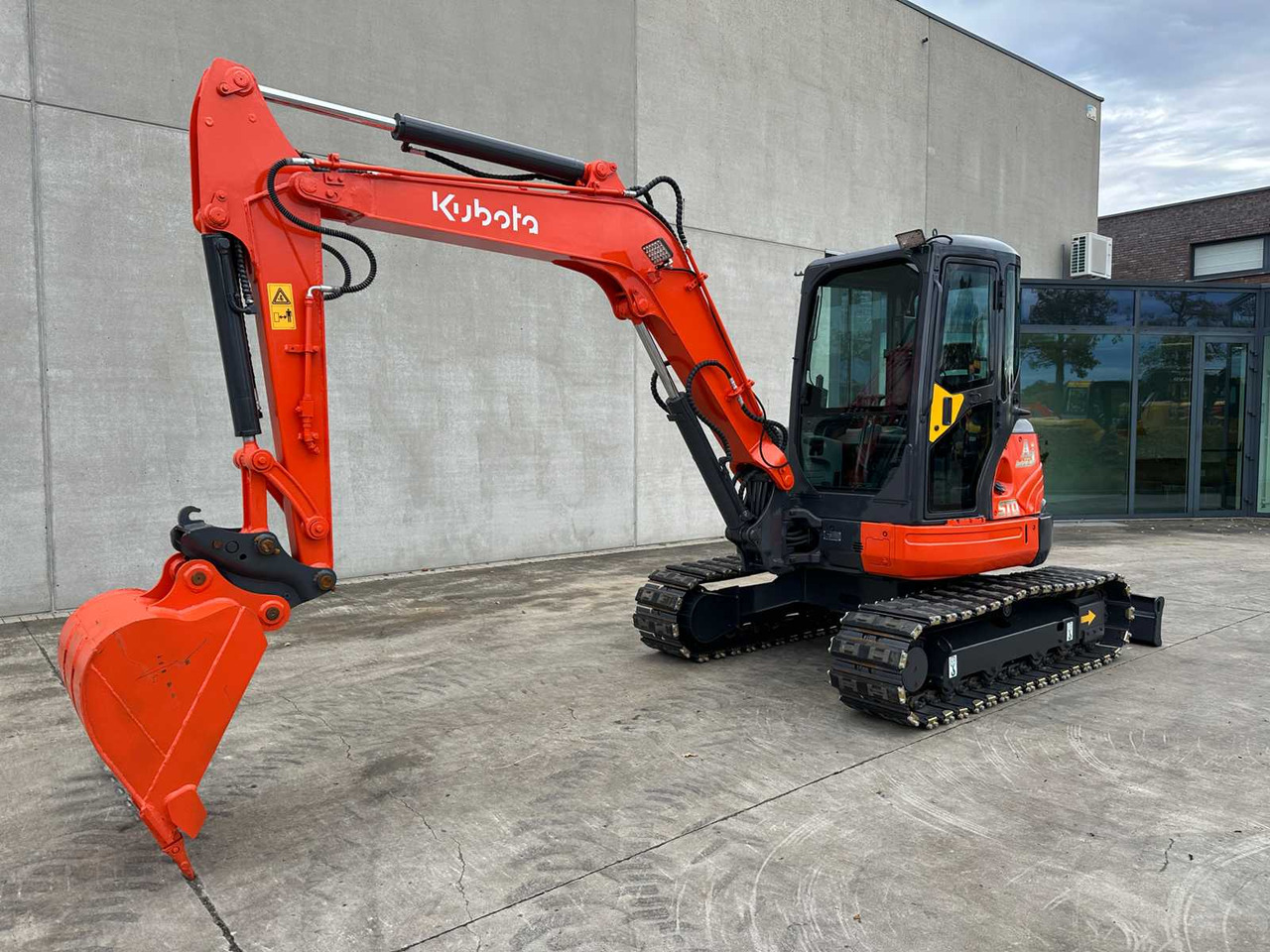 Kubota KUBOTA - 2012 - KX155-3SZ - MIDI EXCAVATOR - Excavadora de cadenas: foto 1 Kubota KUBOTA - 2012 - KX155-3SZ - MIDI EXCAVATOR - Excavadora de cadenas: foto 1