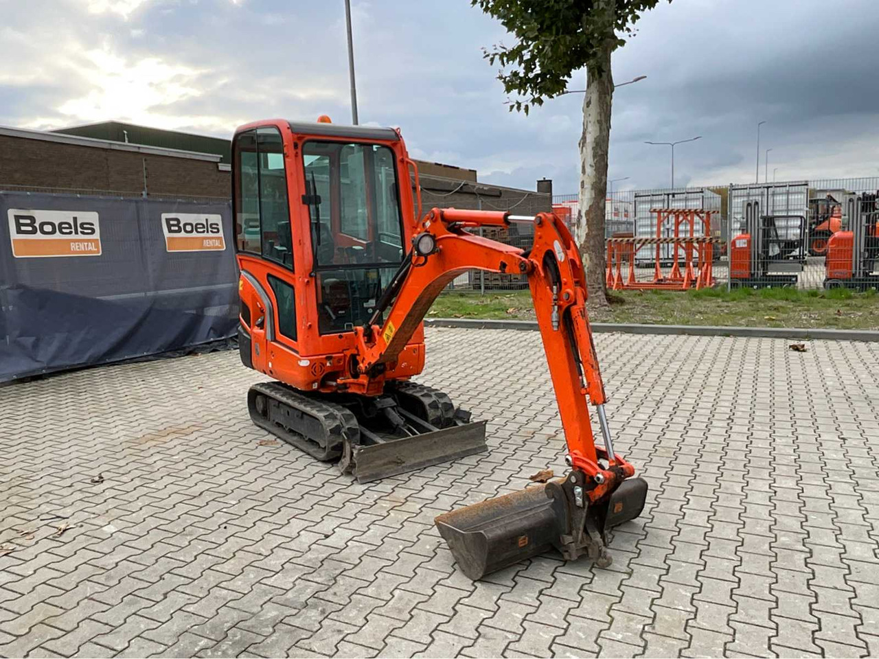 Kubota KX016-4G - Miniexcavadora: foto 4 Kubota KX016-4G - Miniexcavadora: foto 4