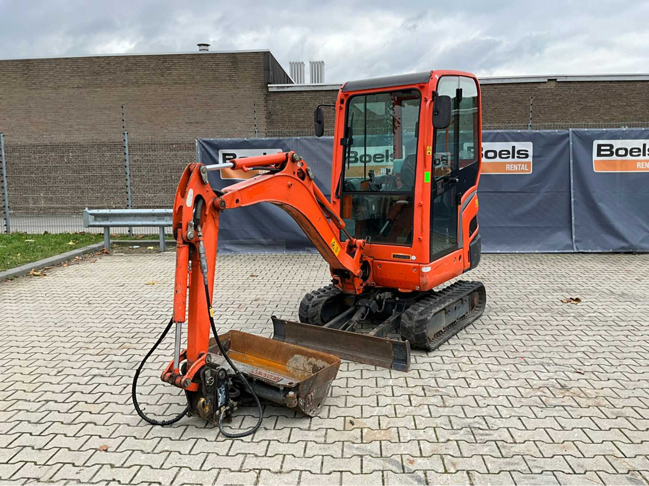 Kubota KX016-4G - Miniexcavadora: foto 2 Kubota KX016-4G - Miniexcavadora: foto 2