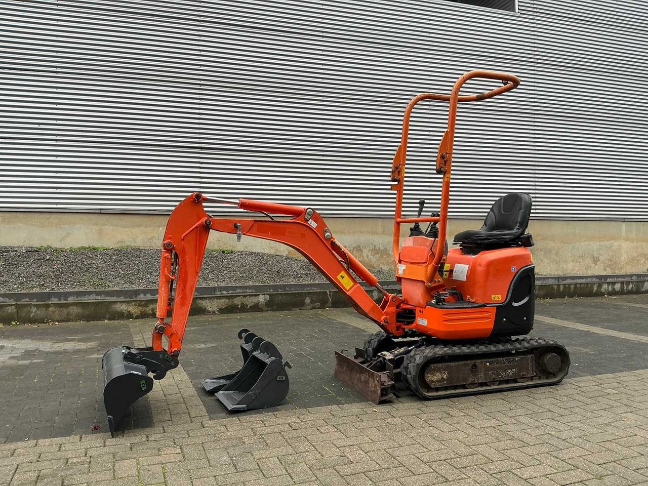 Kubota U10-3 - Miniexcavadora: foto 1 Kubota U10-3 - Miniexcavadora: foto 1