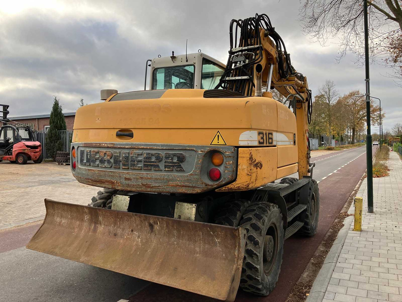 LIEBHERR - 2008 - A316 LITRONIC - WHEELED EXCAVATOR - Excavadora de ruedas: foto 5 LIEBHERR - 2008 - A316 LITRONIC - WHEELED EXCAVATOR - Excavadora de ruedas: foto 5
