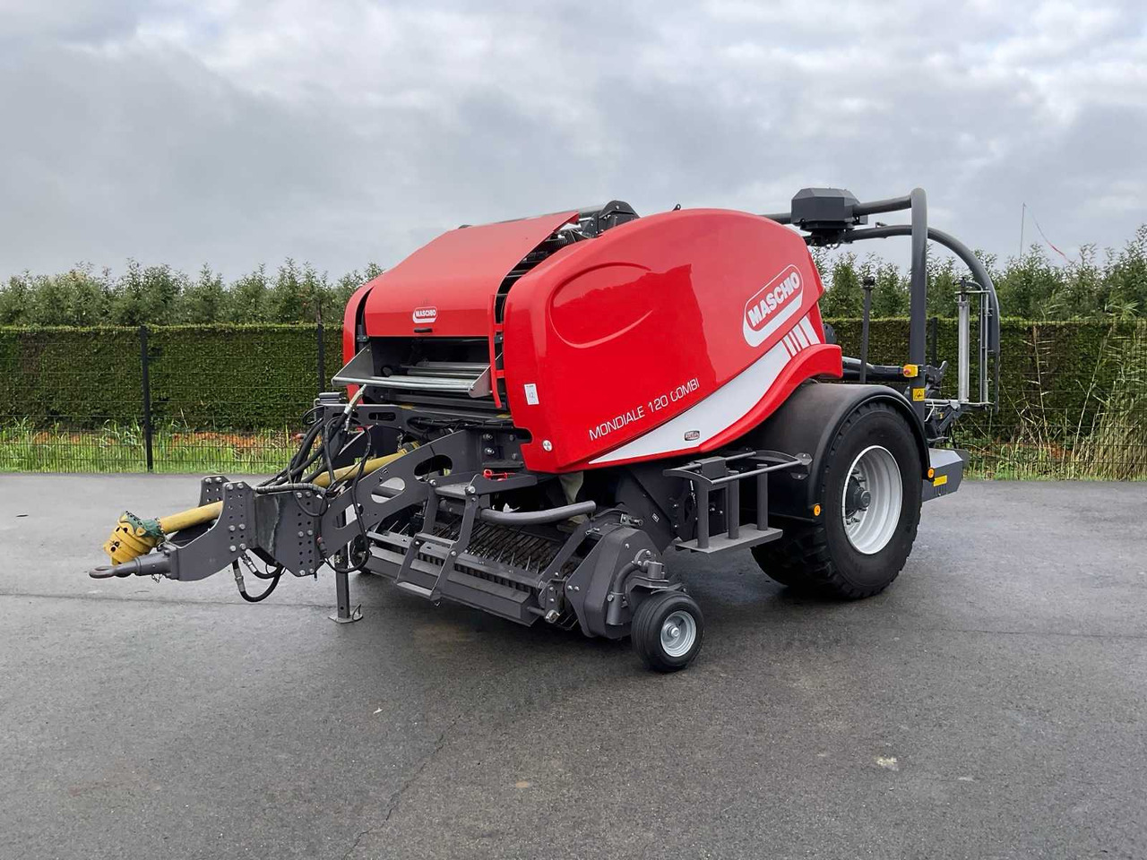 Maschio Mondiale 120 Combi - Rotoempacadora, Encintadora de pacas: foto 2 Maschio Mondiale 120 Combi - Rotoempacadora, Encintadora de pacas: foto 2