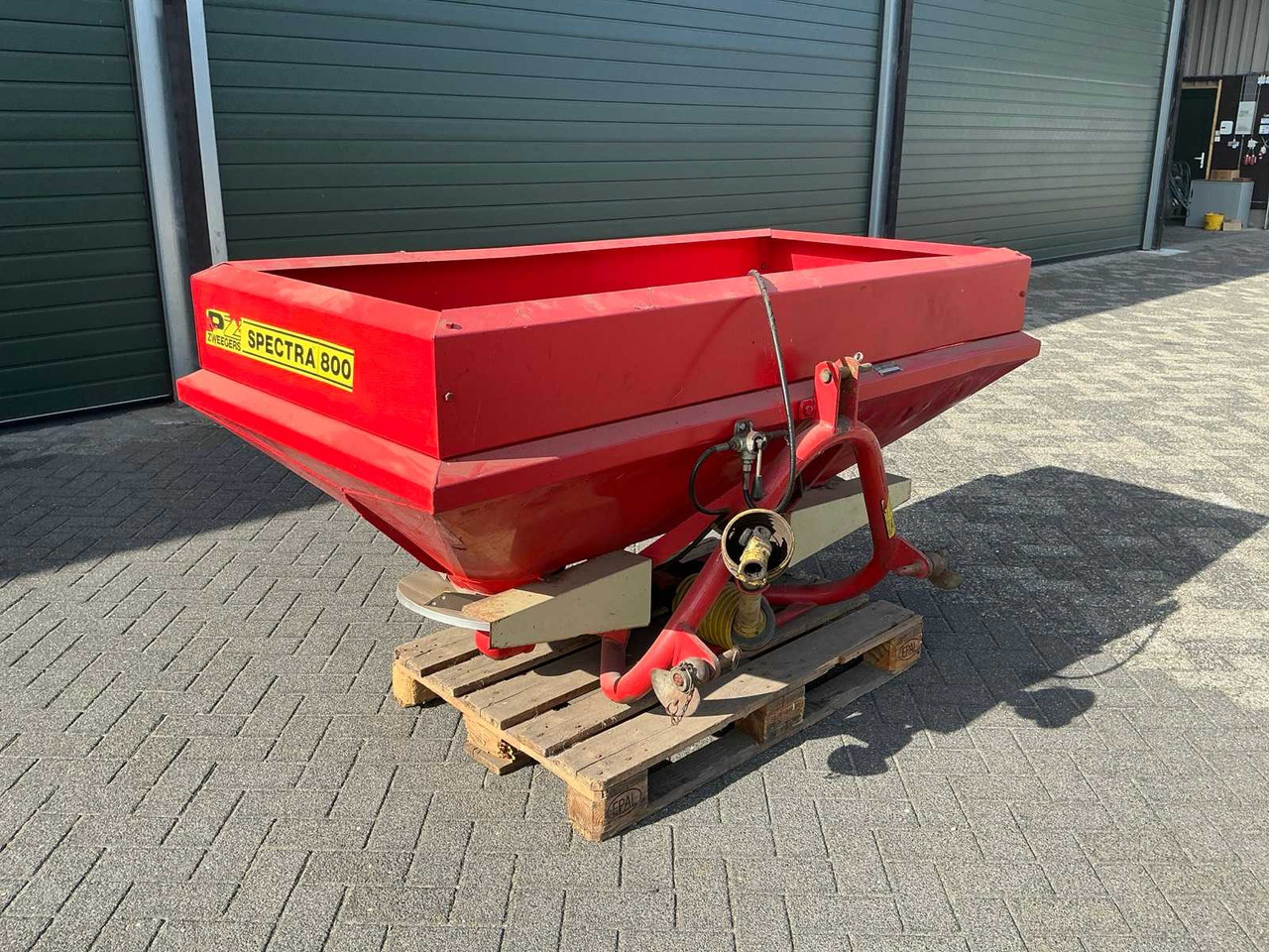 PZ Zweegers Spectra 800 - Esparcidor de fertilizantes: foto 1 PZ Zweegers Spectra 800 - Esparcidor de fertilizantes: foto 1