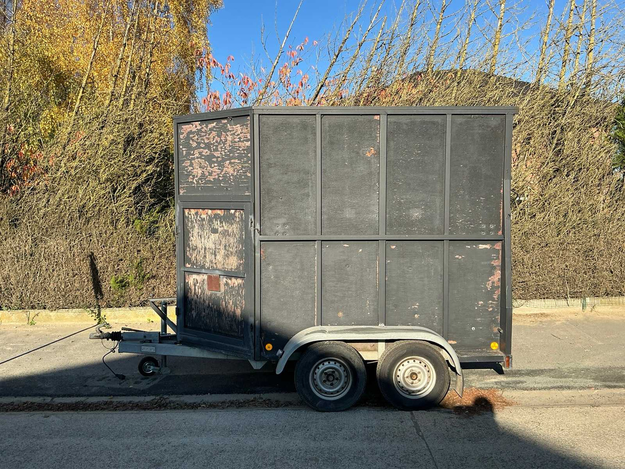 1992 B.C.W. V41020G HORSE TRAILER - Remolque: foto 2 1992 B.C.W. V41020G HORSE TRAILER - Remolque: foto 2