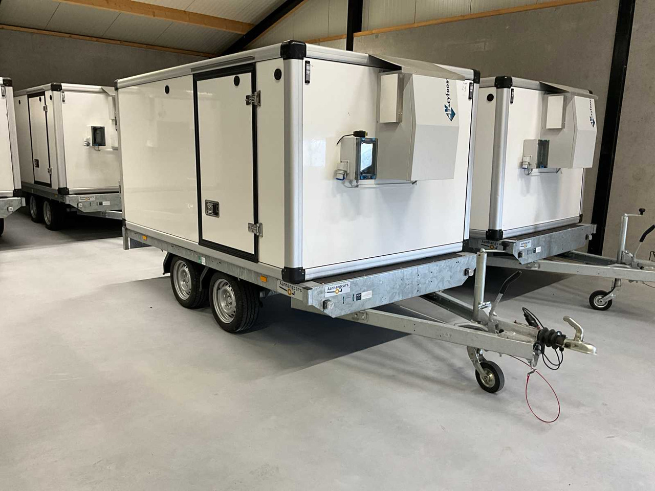 2023 EDUARD 4 TRAILER WITH KEYFROST FRIDGE FREEZER BODY - Remolque: foto 4 2023 EDUARD 4 TRAILER WITH KEYFROST FRIDGE FREEZER BODY - Remolque: foto 4