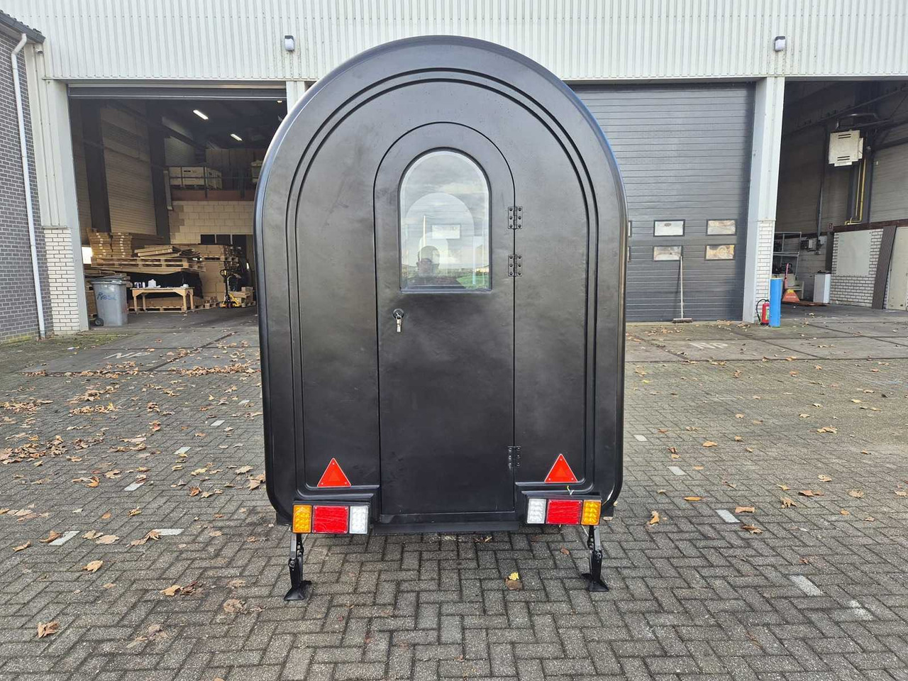 FOOD TRUCK BLACK - 2025 - Remolque: foto 5 FOOD TRUCK BLACK - 2025 - Remolque: foto 5